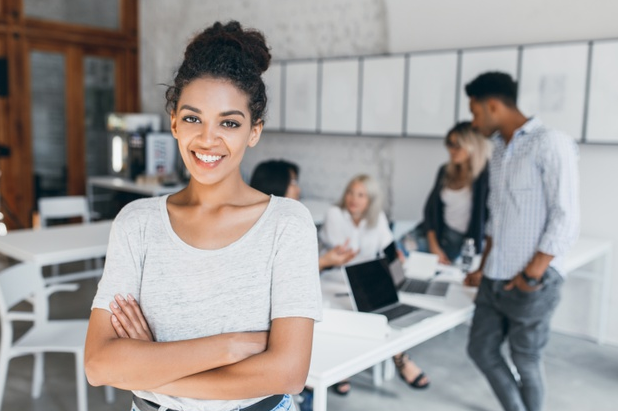 Como ajudar a diminuir as dívidas e aumentar a felicidade dos colaboradores